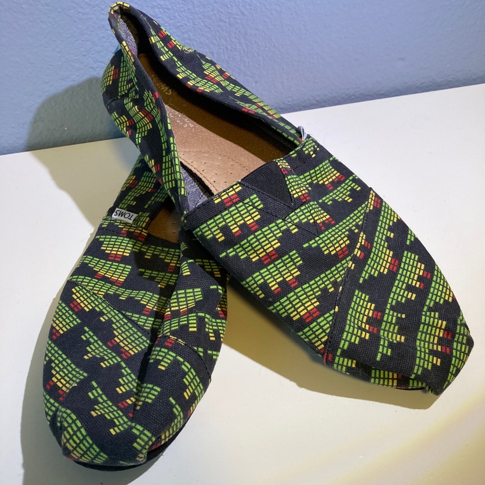 Tom’s Vintage sound bar men’s slip on shoes